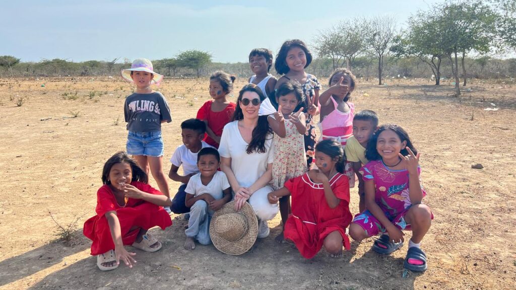 Los niños y niñas con desnutrición no juegan, no sonríen. Su cuerpo está en modo supervivencia y la energía que tienen solo alcanza para que su corazón siga latiendo.